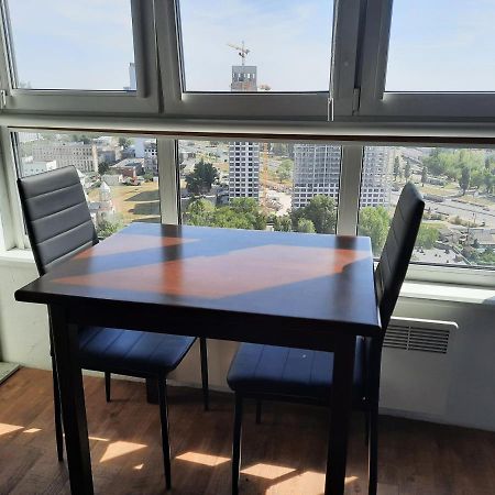 Sky Apartment Virmenska Kiev Bagian luar foto