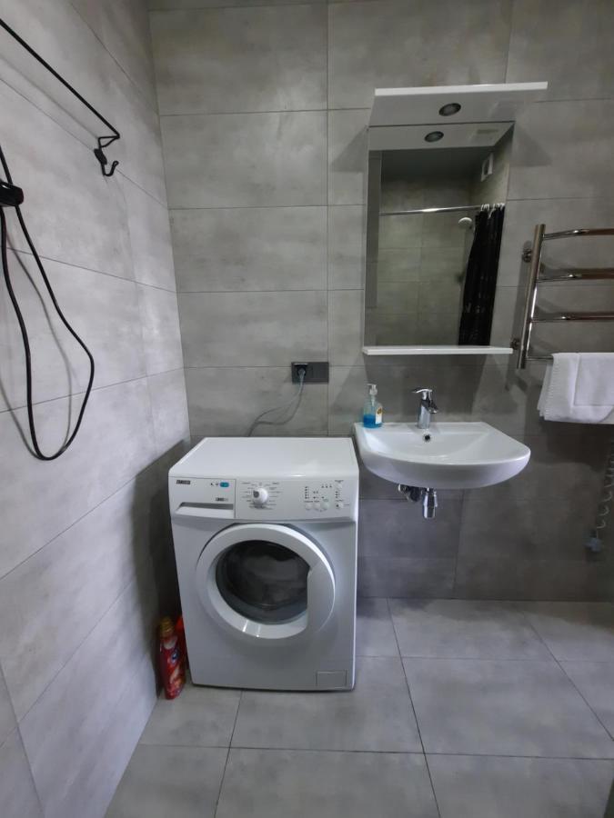 Sky Apartment Virmenska Kiev Bagian luar foto