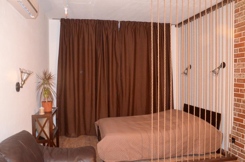 Sky Apartment Virmenska Kiev Bagian luar foto