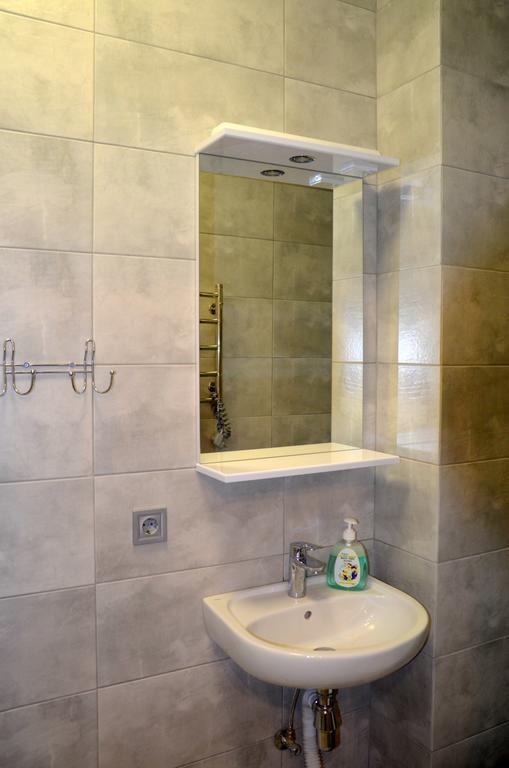 Sky Apartment Virmenska Kiev Bagian luar foto