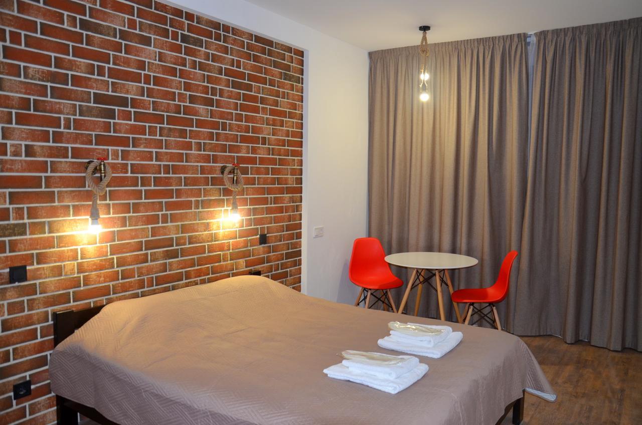 Sky Apartment Virmenska Kiev Bagian luar foto