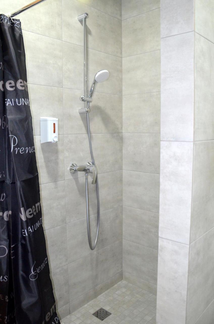 Sky Apartment Virmenska Kiev Bagian luar foto